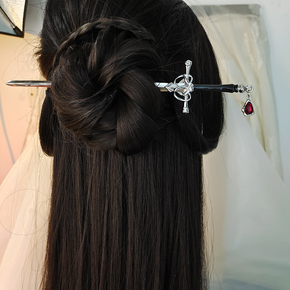 Pearl Hair Pin - ปิ่นปักผมรูปดาบจีนโบราณ วัสดุโลหะ ดีไซน์สวยงาม เหมาะสำหรับชุดฮั่นฝู ของตกแต่งคอสเพลย์โบราณ เครื่องประดับผมทรงบัน