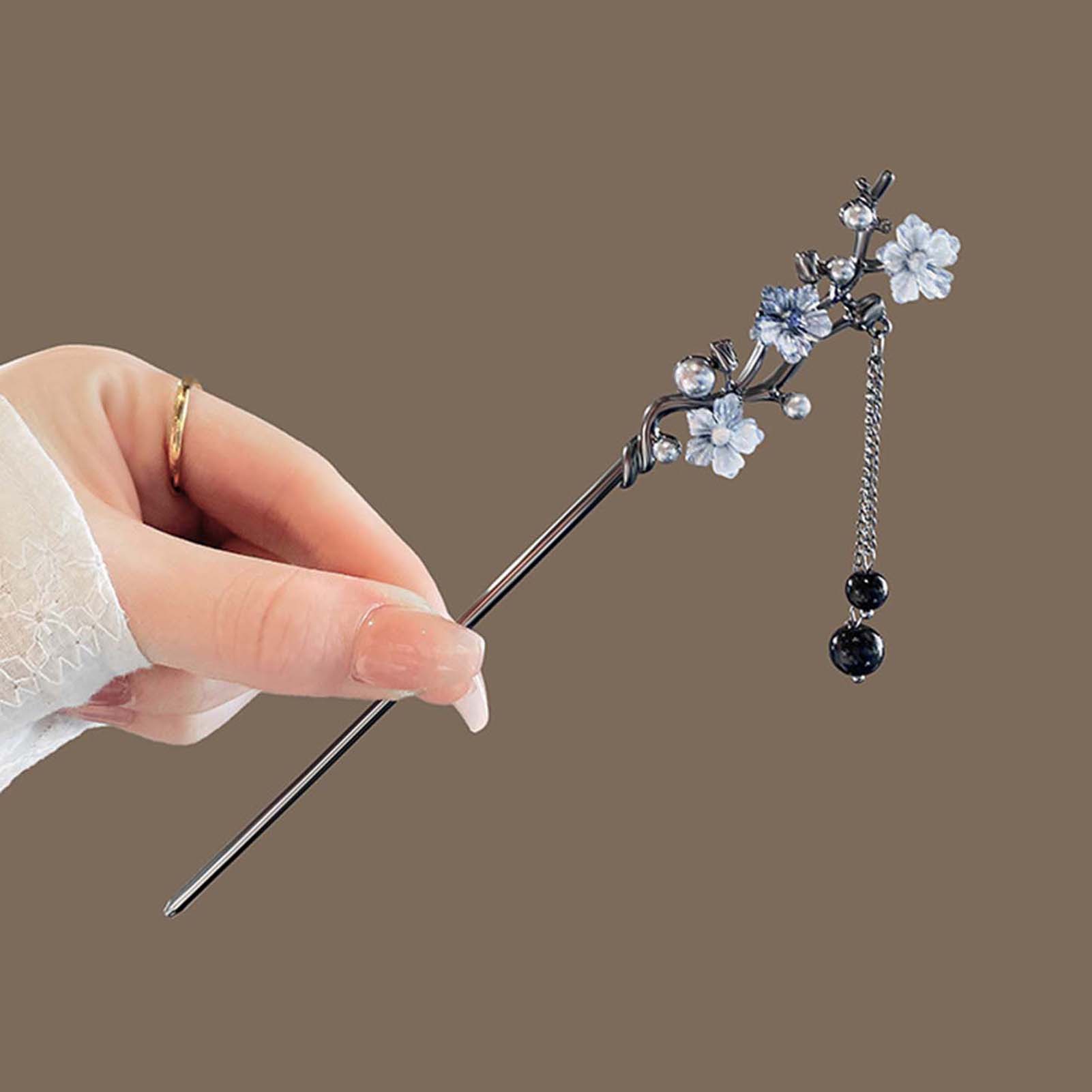Pearl Hair Pin - เครื่องประดับผมแบบจีนโบราณ ปิ่นปักผมโลหะสีดำ ลายดอกไม้คลาสสิก แบบสั่นได้ สำหรับชุดฮั่นฝูและกี่เพ้า